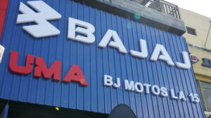 Concesionario bajaj motos cra15